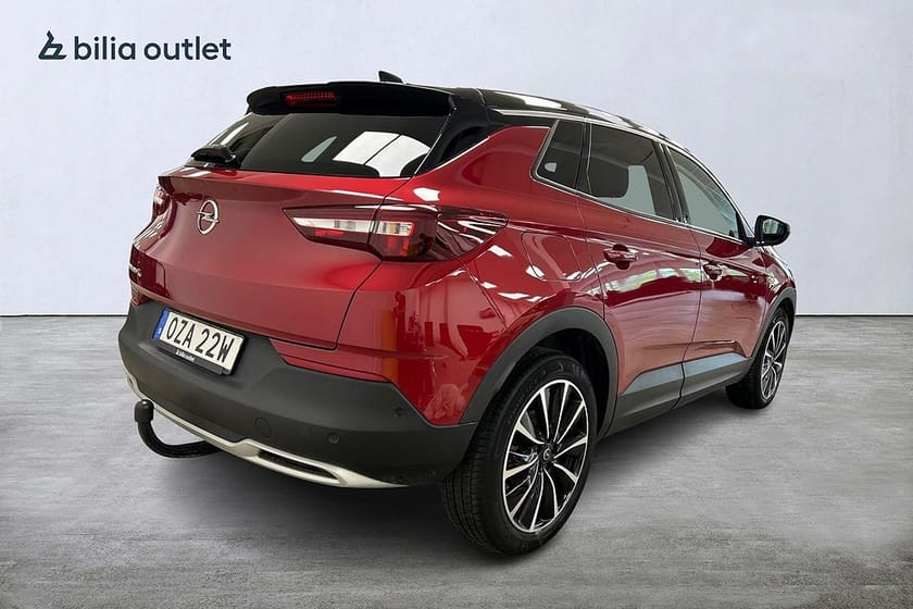 Bild 4 av Opel Grandland X 1.5 CDTi Ultimate Panoramaglas Drag 360°kamera Navi