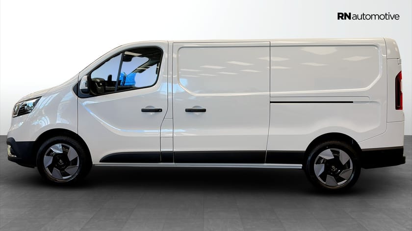 Bild 2 av Renault Trafic Skåpbil L2H1 | NORDIC LINE | 2.0 Blue dCi 150HK EDC