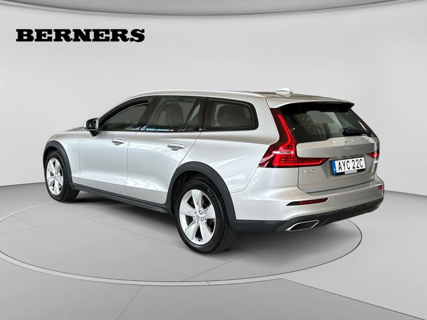 Bild 3 av Volvo V60 Cross Country D4 AWD Geartronic 190hk