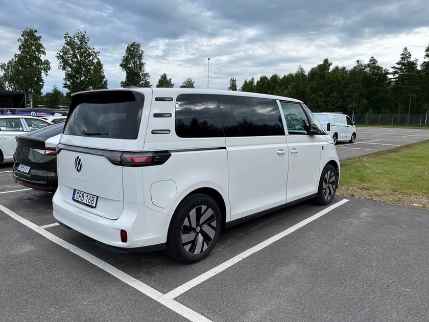 Bild 2 av Volkswagen ID. Buzz LWB PRO 7-SEATS HJULBAS: 3239 MM MOTOR: 2
