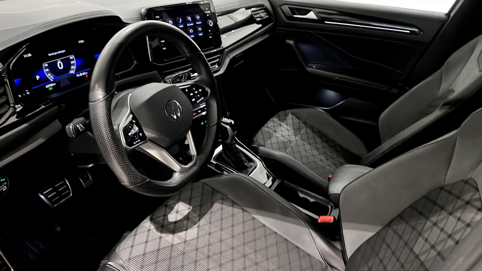 Volkswagen T-Roc 1.5 TSI ACT OPF 2023, kuva 7/10