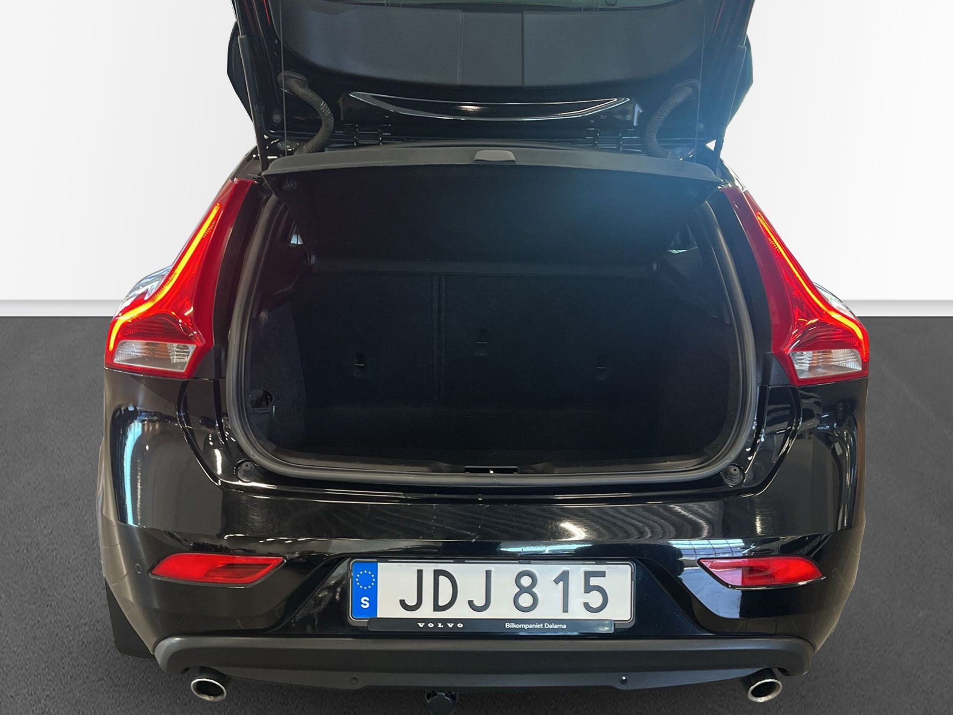 Volvo V40 D4 Momentum Business Edition 2016, bild 6/10