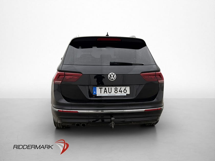 Bild 5 av Volkswagen Tiguan 2.0 TDI 4M R-Line Pano Drag Skinn Cockpit