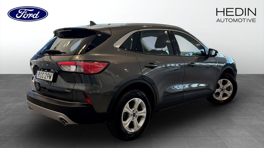 Bild 2 av Ford Kuga Plug-In Hybrid Titanium 2.5 225HK Vinterpaket