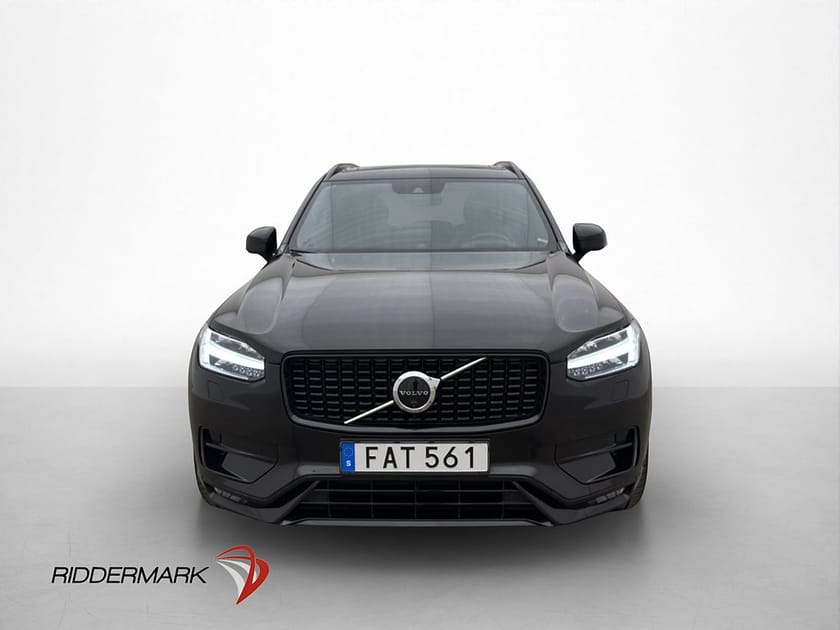 Bild 5 av Volvo XC90 7-seater B5 AWD 7-Sits Ultimate Dark Plus B&W Pano Luft
