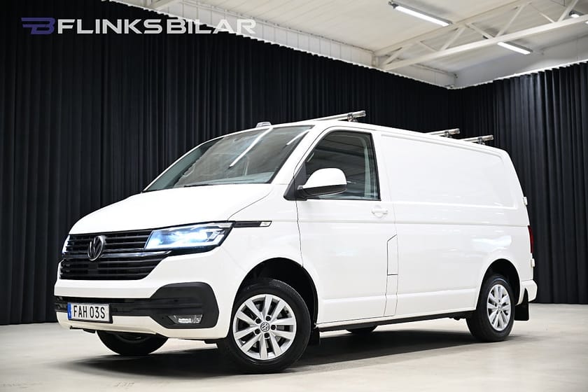Bild 1 av Volkswagen Transporter 4M DSG 150HK Nedlackad|LED|Drag|Värmare|NyKamrem|1Ägare