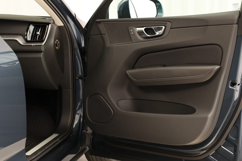 Bild 5 av Volvo XC60 B4 AWD Diesel Momentum Advanced Edt