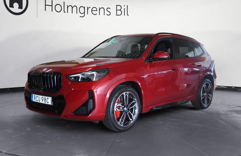 Bild 1 av BMW X1 xDrive25e M Sport Pro Business Ed Drag DA HUD