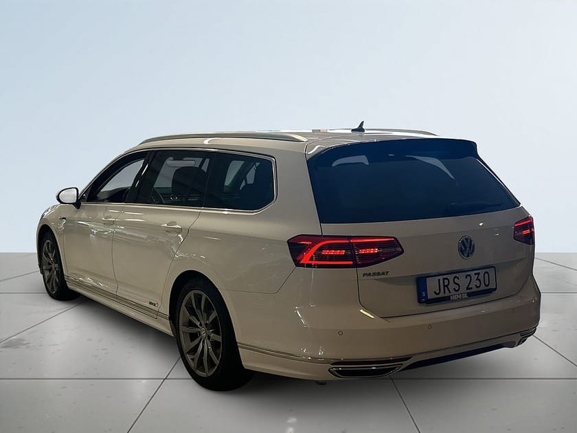 Bild 5 av Volkswagen Passat Sportscombi 2.0 TDI 4M GT Dragkrok Dvärme B-kamera S&V