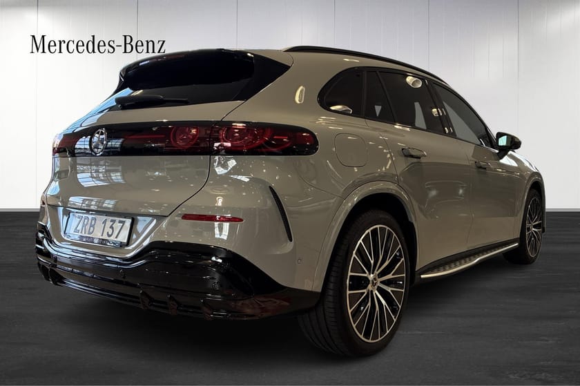 Bild 4 av Mercedes-Benz GLC EQ 400 4MATIC