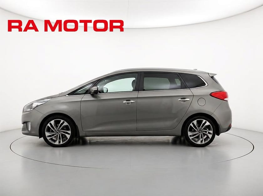 Bild 4 av Kia Carens 1.7 CRDi Automat Advance Plus 7-sits Kamera Drag Navi