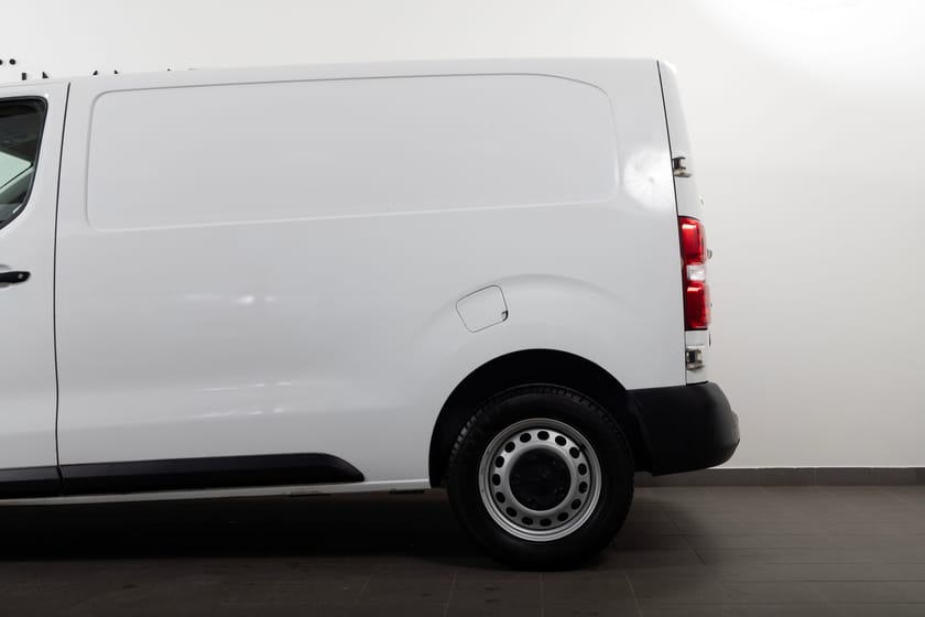 Bild 5 av Peugeot Expert Crew Cab Utökad Last 2.0 BlueHDi EAT 177hk Moms/Pvärmare
