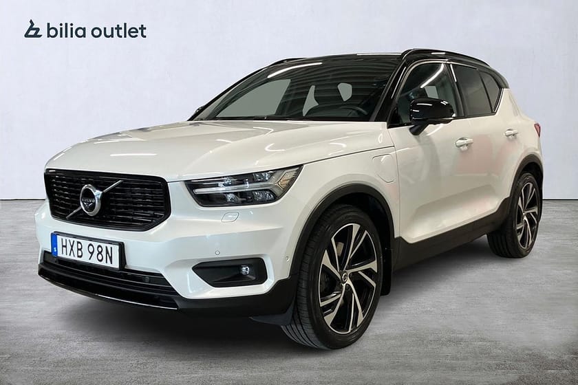 Bild 1 av Volvo XC40 Recharge T5 Plug-in R-Design Pano 360°kam Drag H&K Navi