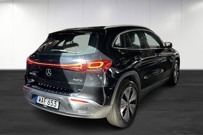 Bild 4 av Mercedes-Benz EQA 300 4MATIC Progressive Värmare Distronic Moms