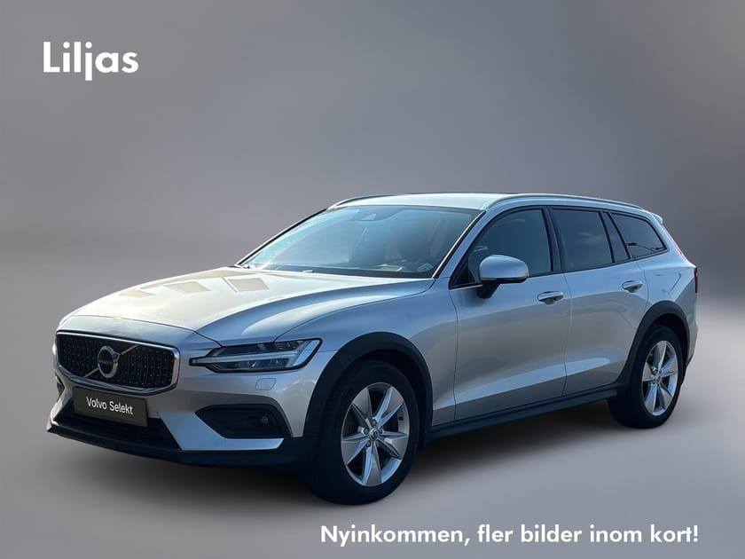 Bild 1 av Volvo V60 Cross Country B4 AWD D Adv NaviP Edt