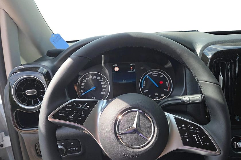 Bild 5 av Mercedes-Benz eVito 112 eVito 119 lång