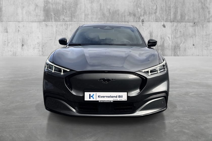 Bilde 2 av Ford Mustang Mach-E Long Range AWD 360 KAMERA,CARPLAY,540KM REKKEVIDDE++