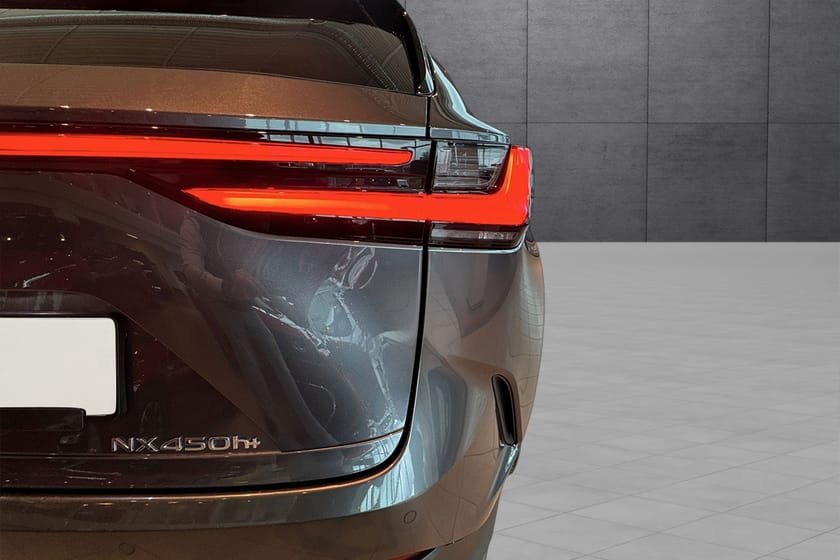 Bilde 5 av Lexus NX 450h+ Executive tech
