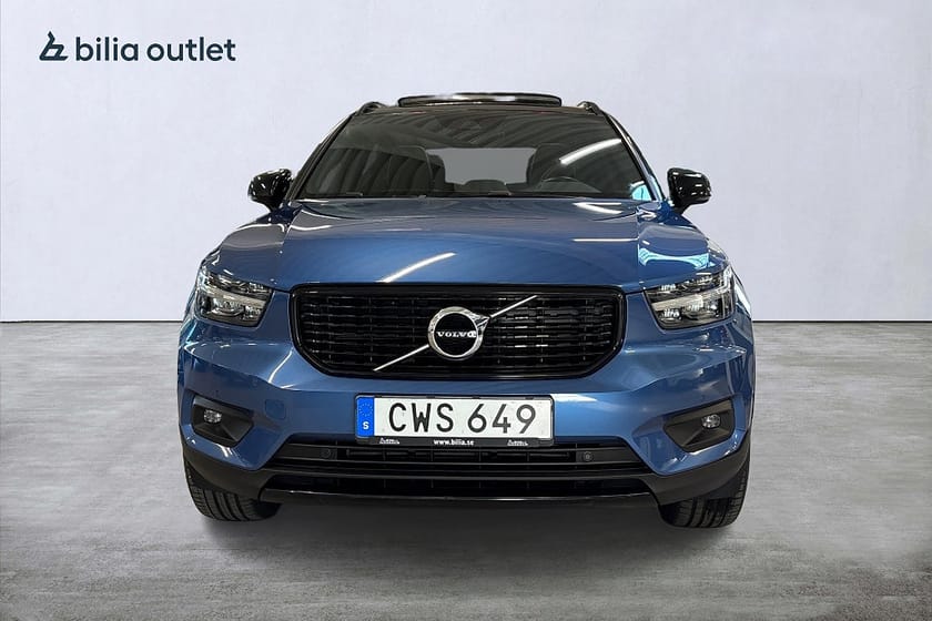 Bild 3 av Volvo XC40 T5 AWD R-Design 247hk Panorama Navi Drag Carplay H/K