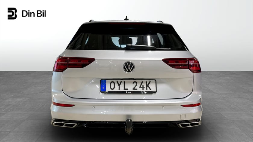 Bild 5 av Volkswagen Golf Sportscombi 1.5 eTSI 150hk R-Line Värmare Drag B-Kam Pano