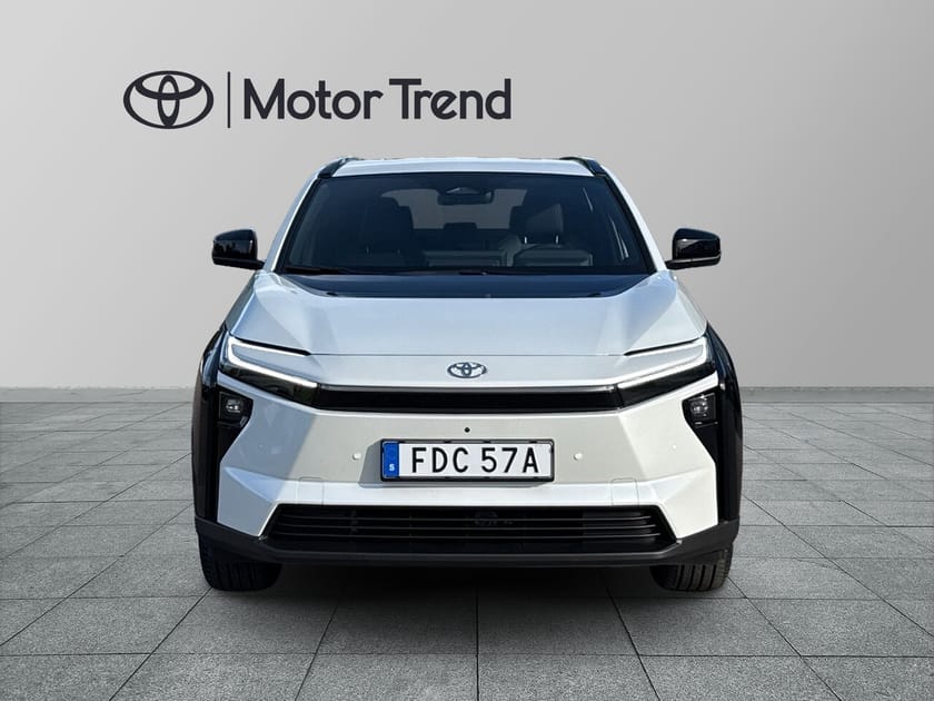 Bild 5 av Toyota bZ4X