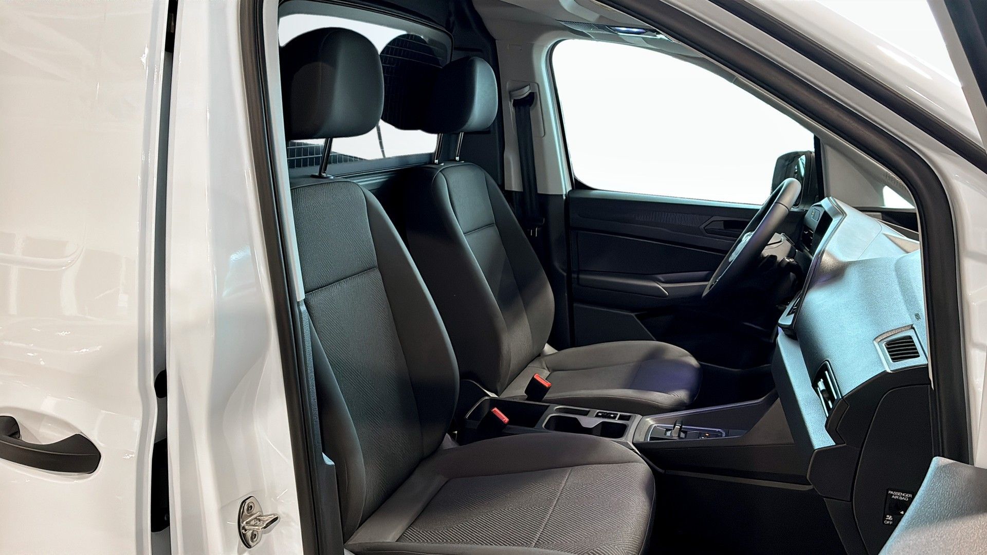 Ford Transit Connect L2 2.0 EcoBlue Powershift 7, 7-trins, 122ps, 2026