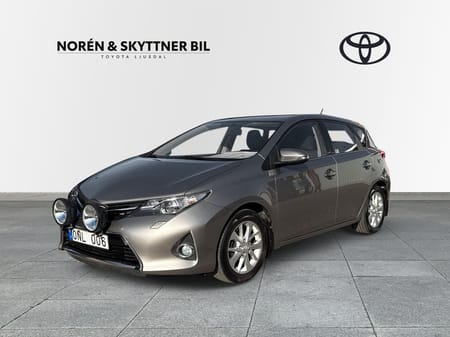 Toyota Auris 1.6 Automat /Vhjul