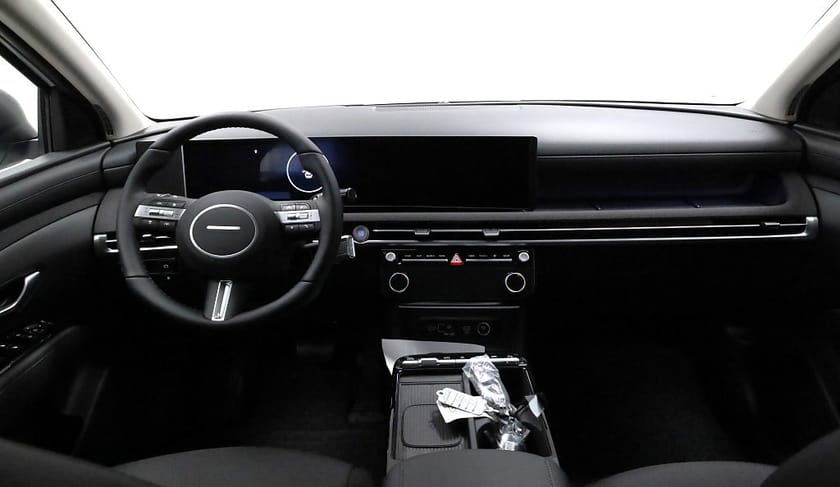 Bild 4 av Hyundai Tucson Hybrid 4WD Essential | Lagerbil | Carplay | Backkamera