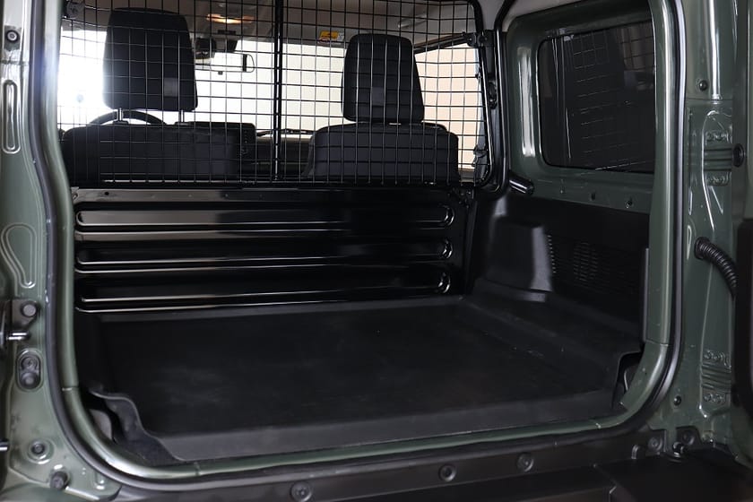 Bild 5 av Suzuki Jimny Torakku 1.5 4X4 102HK Dragkrok Farthållare