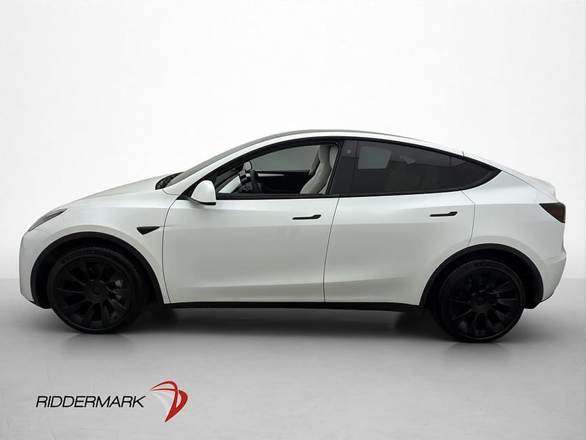 Bild 5 av Tesla Model Y Long Range AWD Ljus interiör Autopilot MOMS