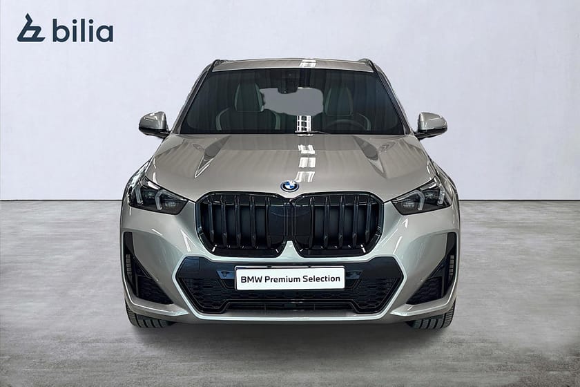 Bild 5 av BMW X1 xDrive25e xDrive 25e M-Sport | DEMOBIL | Drag | H&K | Aktiv farth