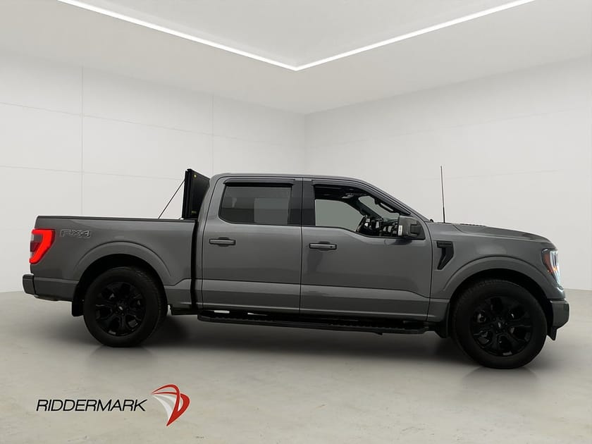 Bild 2 av Ford F-150 SuperCrew Lariat Black Edt V8 4x4 BORLA Drag Pano Skinn B&O