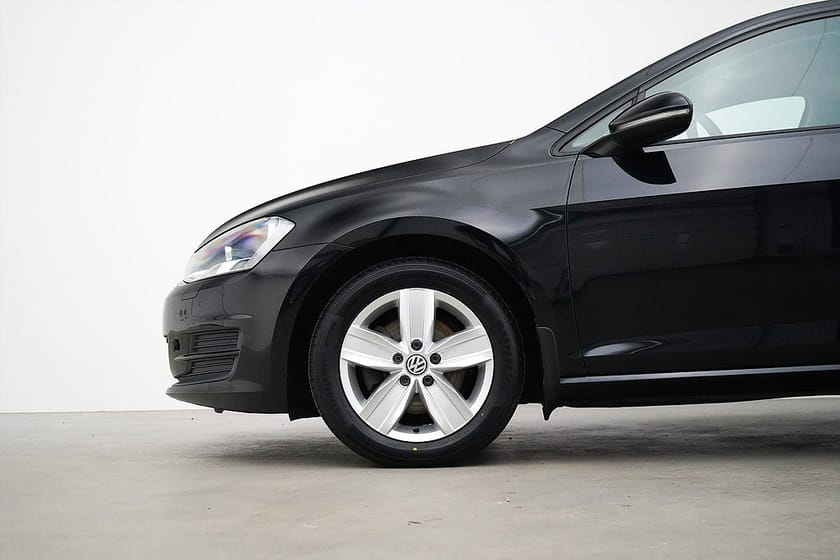 Bild 2 av Volkswagen Golf 1.2 TSI / 105hk / Kamera / Farthållare