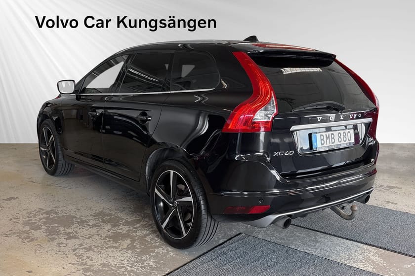 Bild 4 av Volvo XC60 T6 AWD Black R KAMERA/PANO/BLIS/LÄDER