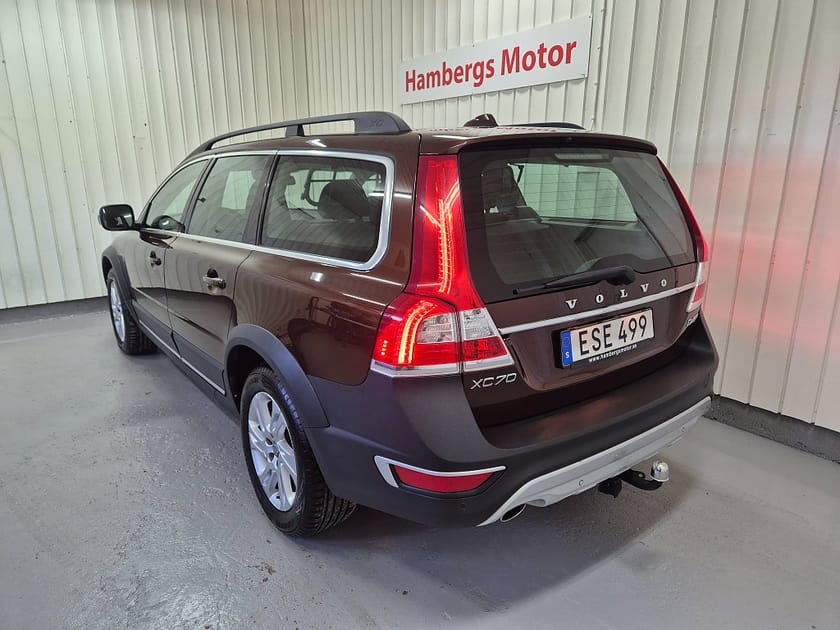 Bild 3 av Volvo XC70 D4 AWD Geartronic Classic Momentum Euro 6 181hk
