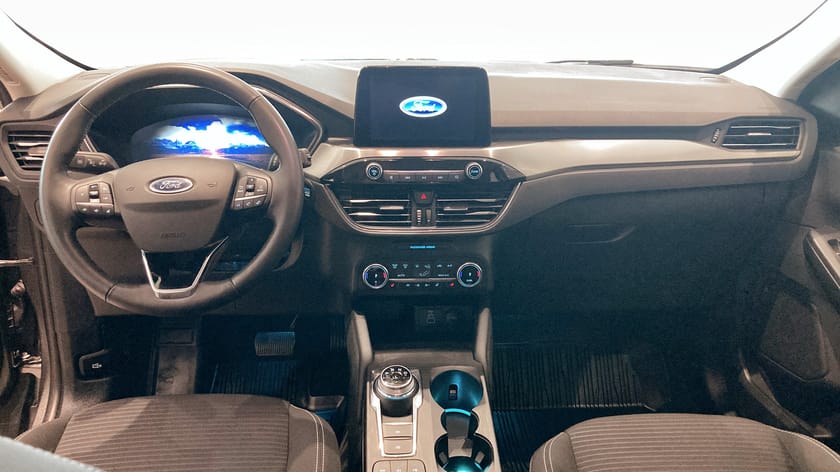 Bild 4 av Ford Kuga Plug-In Hybrid TITANIUM 2.5 FWD 225HK CVT