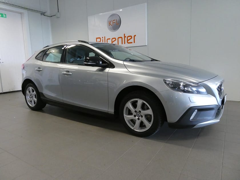 Bild 4 av Volvo V40 Cross Country D3 Business Edition Pro Aut-Drag-Värmar-Kamremsbytt-SoV