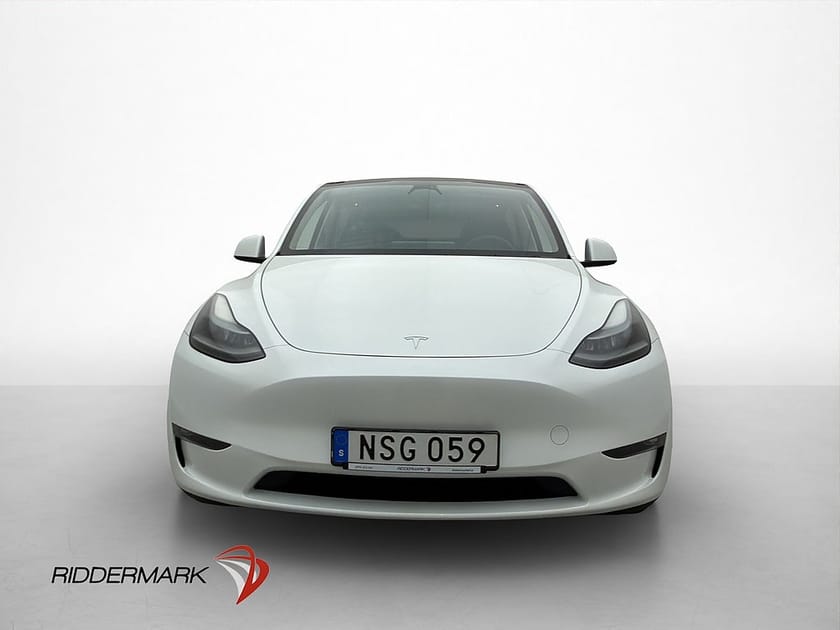 Bild 3 av Tesla Model Y Long Range AWD Dragkrok Svensksåld MOMS