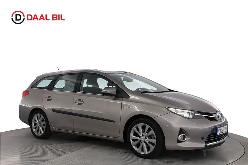 Bild 4 av Toyota Auris Touring Sports Hybrid e-CVT 136HK EXECUTIVE MVÄRM B-KAM