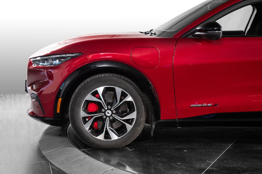 Bilde 5 av Ford Mustang Mach-E Long Range AWD Premium LR  | Garantikampanje 8år |
