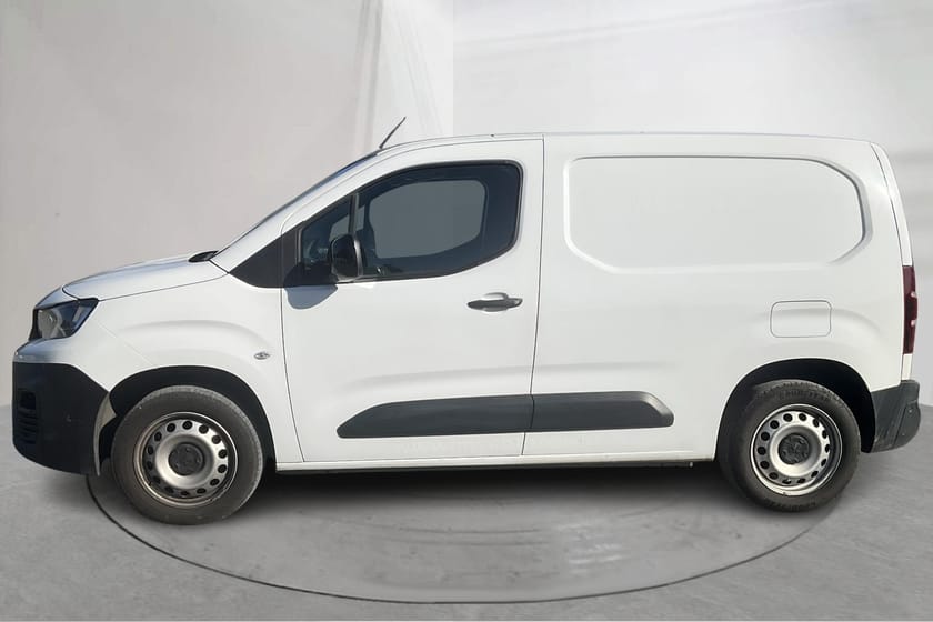 Bild 2 av Peugeot Partner Utökad Last 1.5 HDI Skåp (130hk) Värmare Drag
