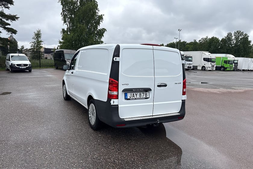 Bild 3 av Mercedes-Benz Vito 116 CDI 2.8t 9G-Tronic PRO /Inredning
