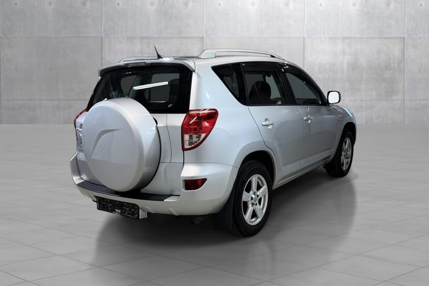 Bilde 3 av Toyota RAV4 2.2 D-4D 4x4 Rep. Objekt