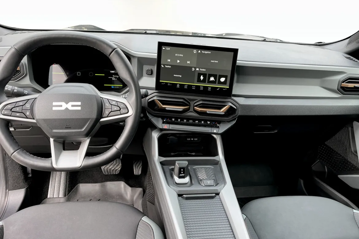 Dacia Bigster Hybrid 155