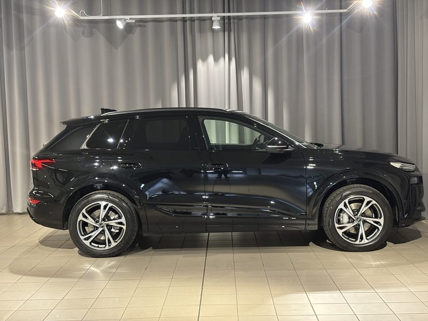 Bild 4 av Audi Q6 e-tron quattro SUV  315 KW