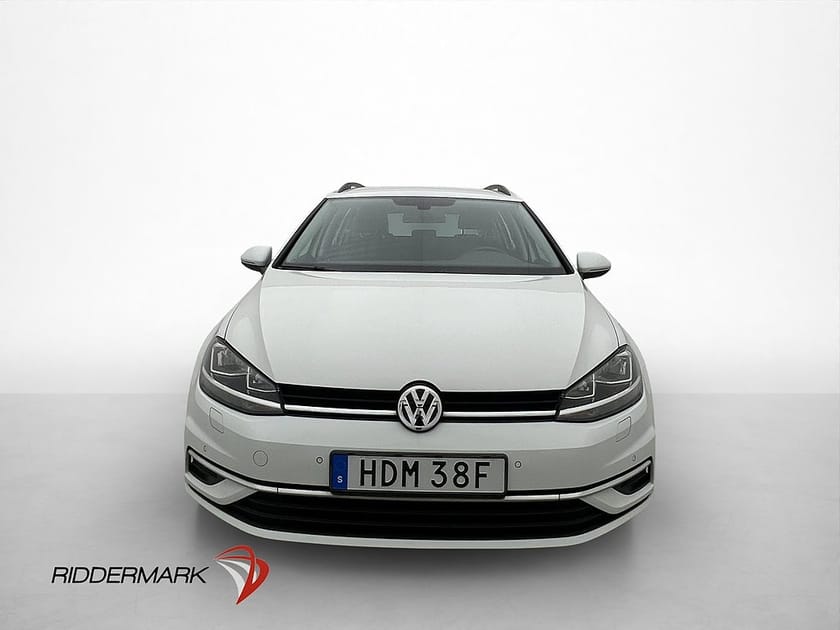 Bild 2 av Volkswagen Golf Sportscombi 1.0 TSI Drag Sensorer CarPlay Adaptiv-Fart