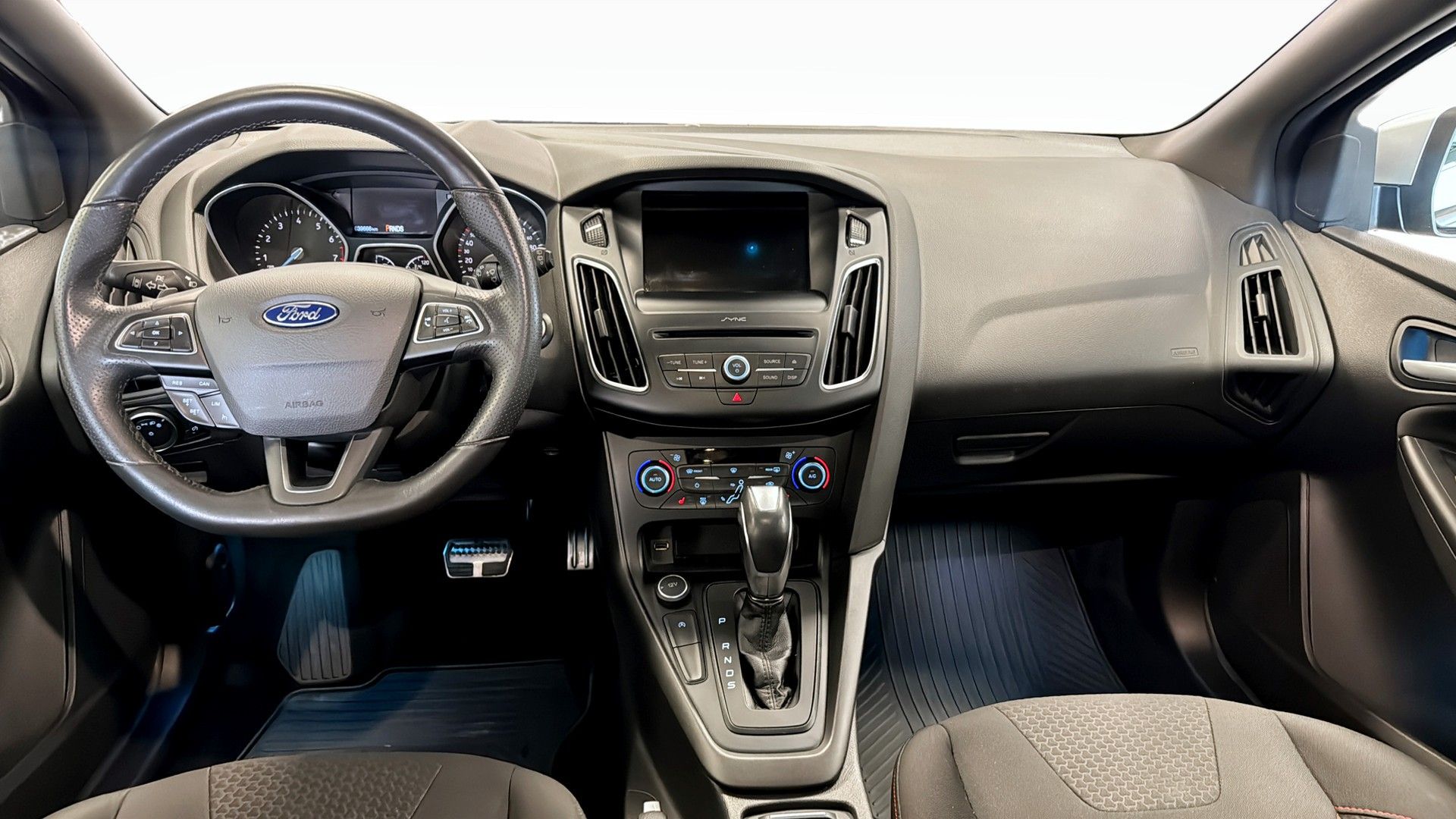 Ford Focus ST-Line 2018, bild 4/10