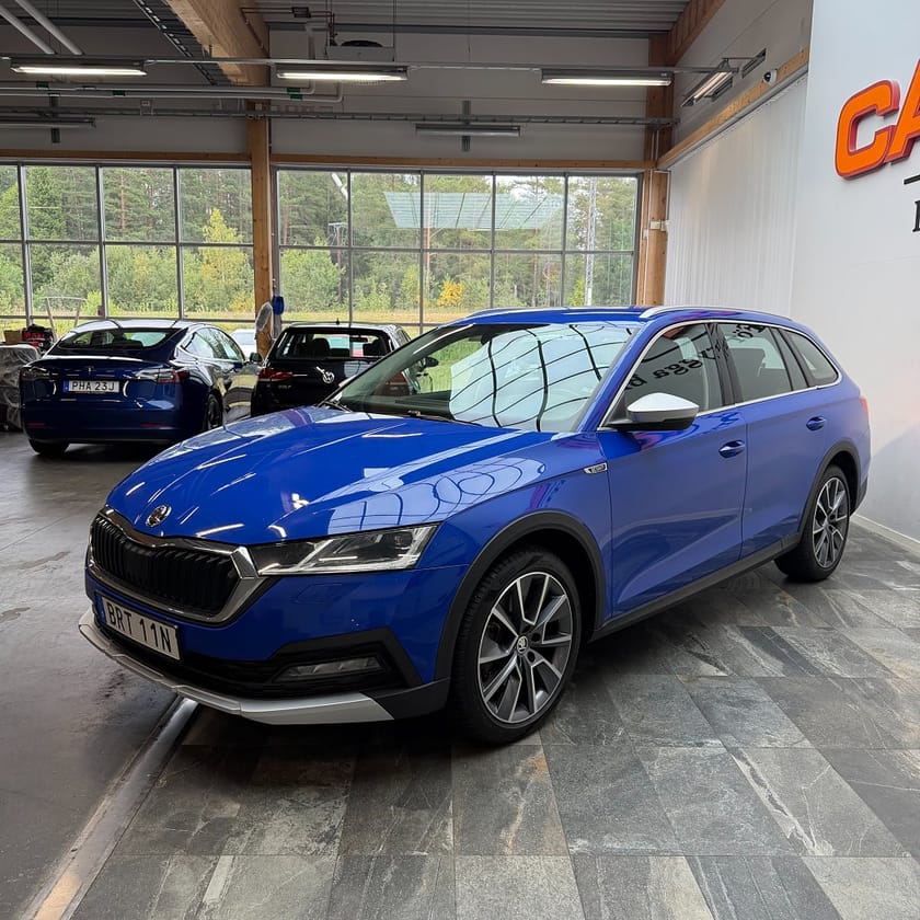 Bild 5 av Škoda Octavia Scout Skoda 2.0 TDI SCR 4x4 Backkamera Värmare Apple Carplay Drag