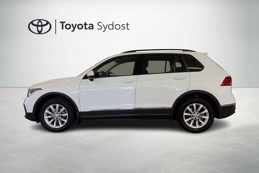 Bild 3 av Volkswagen Tiguan Base Drag Backkamera  Carplay Parkeringssensorer