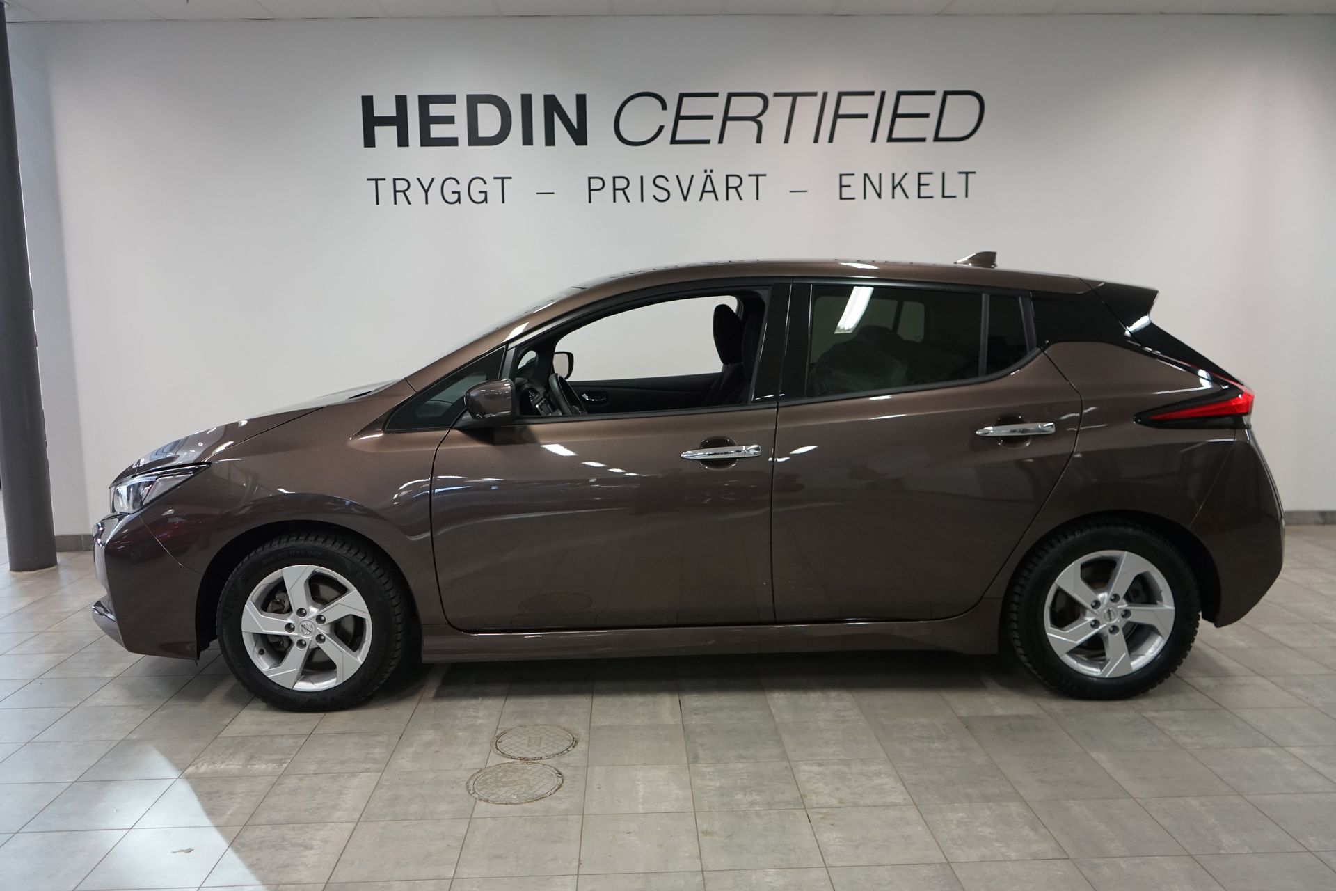 Nissan Leaf N-Connecta MY21 40kWh 2022, photo 4/10